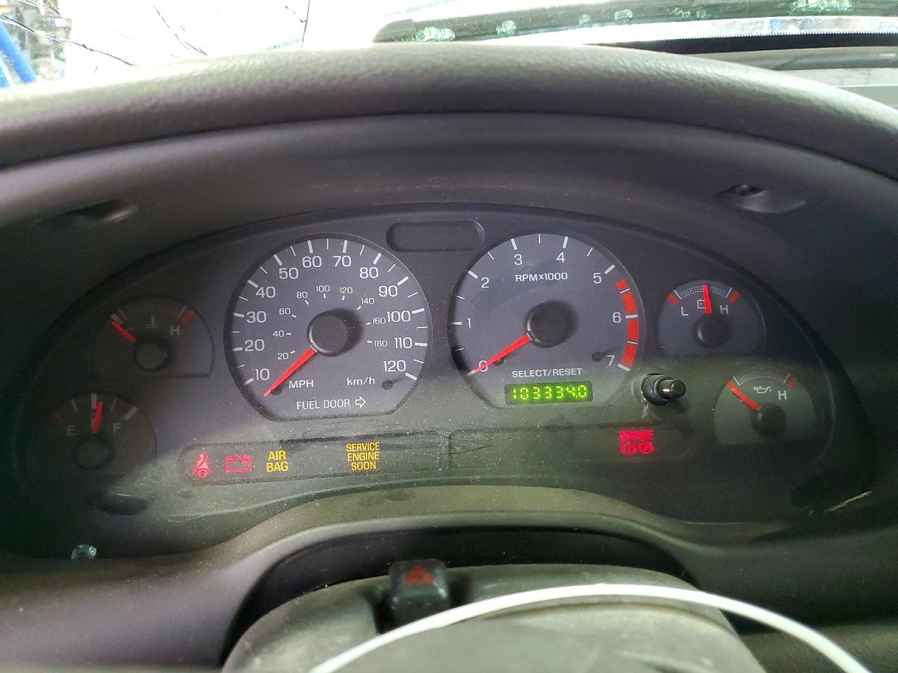 2002 FORD MUSTANG photo 9