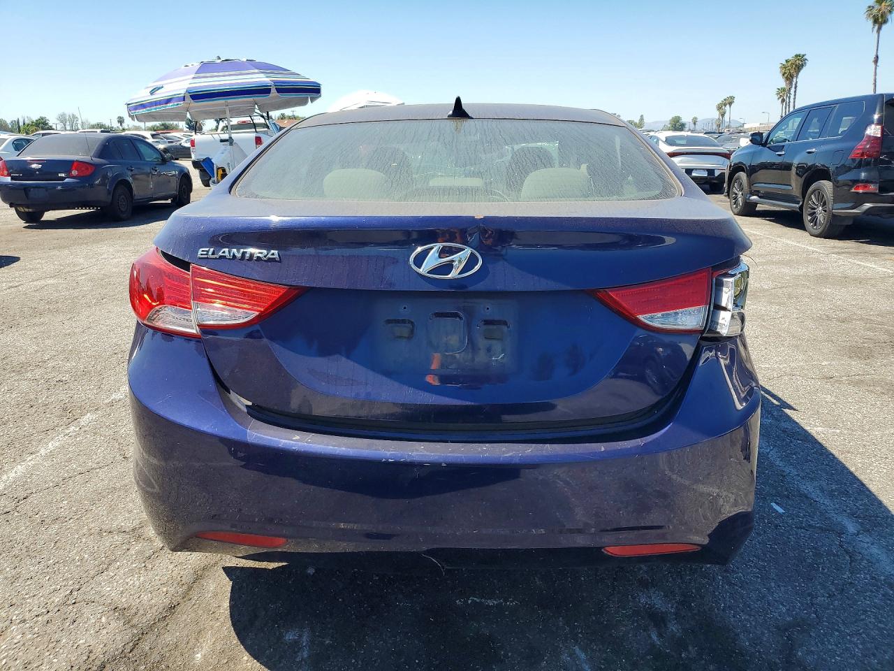 2013 HYUNDAI ELANTRA GLS photo 11
