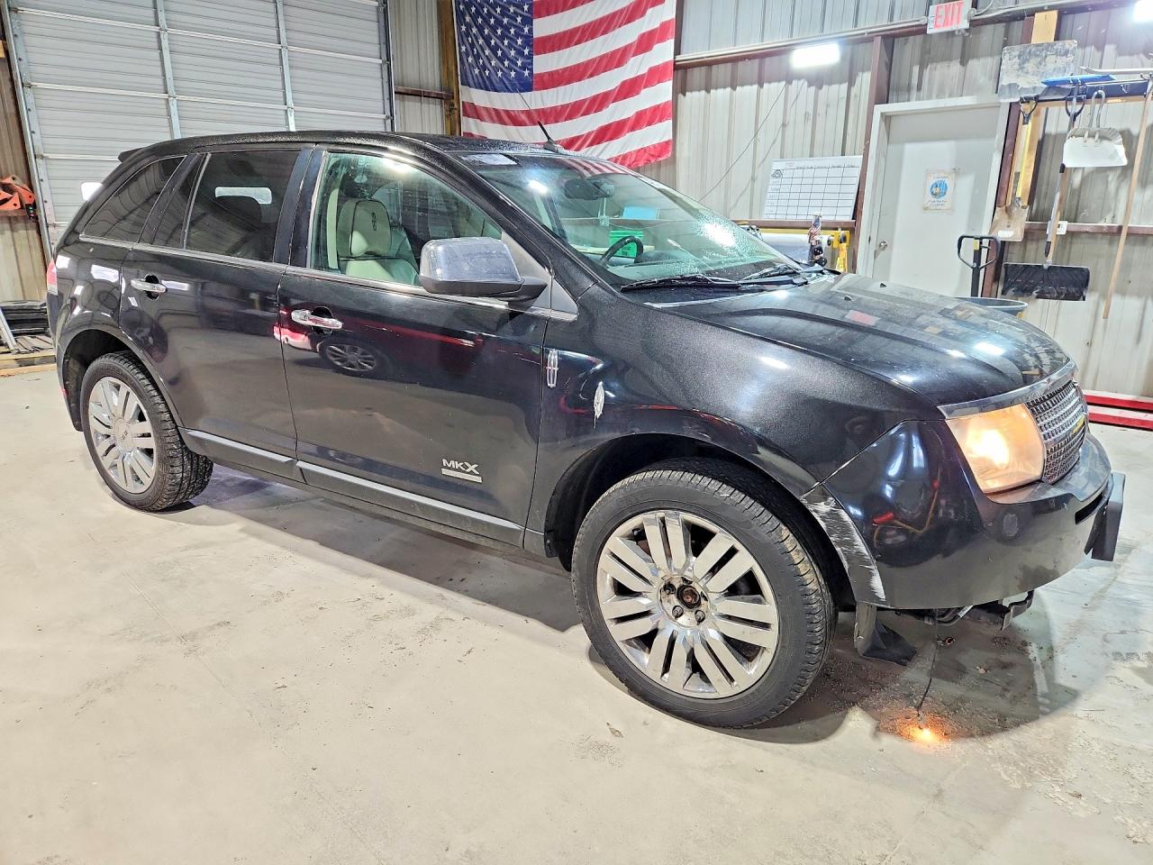 2010 LINCOLN TOWNHOUSE MKX photo 4