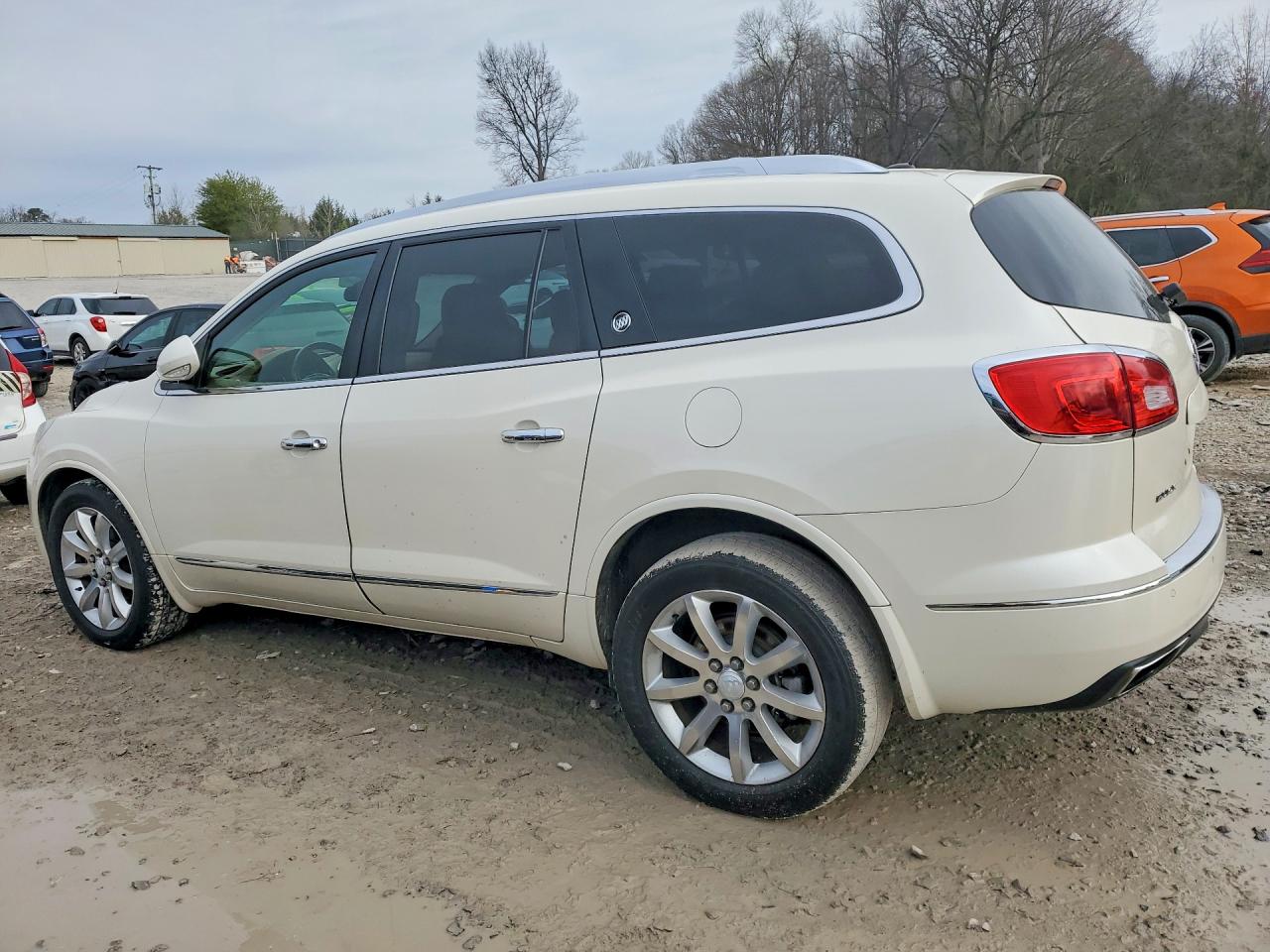 2014 BUICK ENCLAVE photo 2