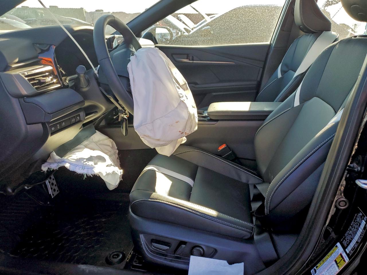 2026 TOYOTA CAMRY SE photo 19