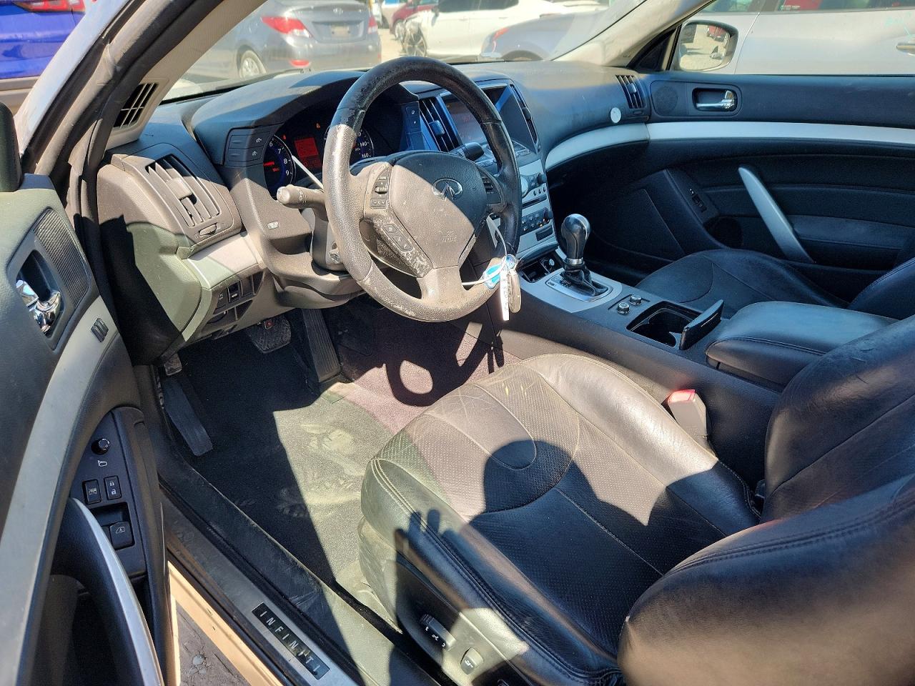 2009 INFINITI G37 COUPE BASE photo 8