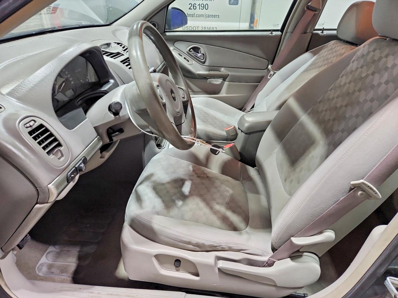 2005 CHEVROLET MALIBU LS photo 19