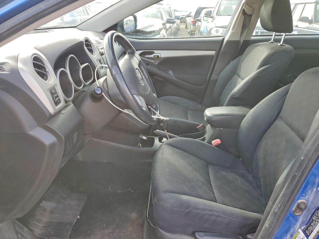 2010 TOYOTA COROLLA MATRIX S photo 13
