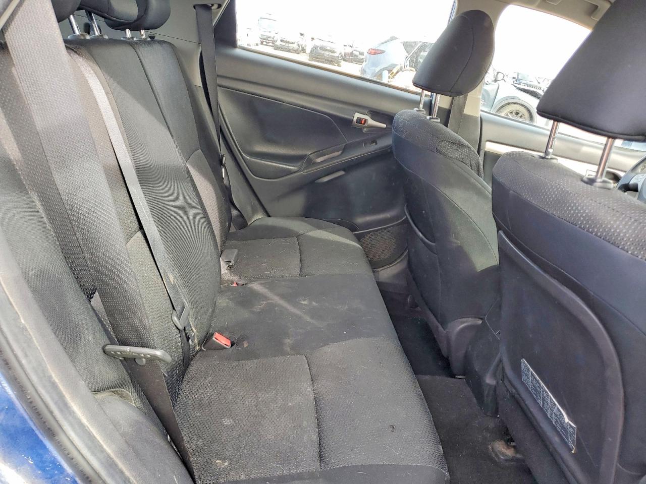 2010 TOYOTA COROLLA MATRIX S photo 19