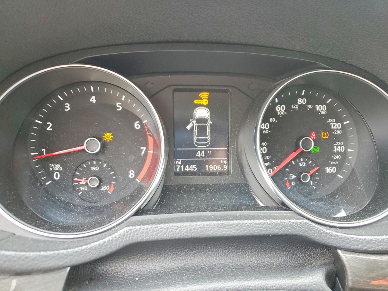 2017 VOLKSWAGEN PASSAT SE photo 17