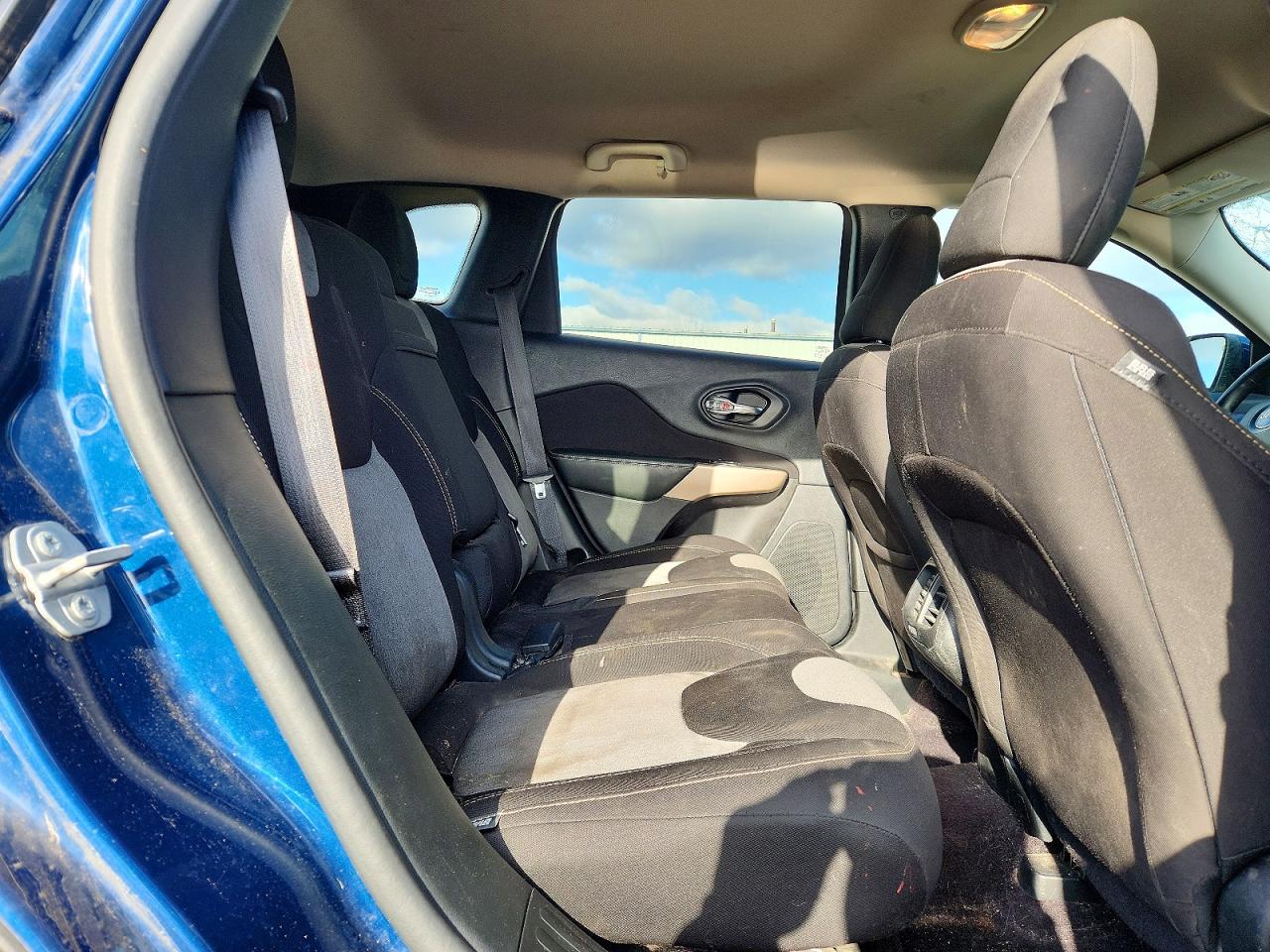 2018 JEEP CHEROKEE LATITUDE photo 11