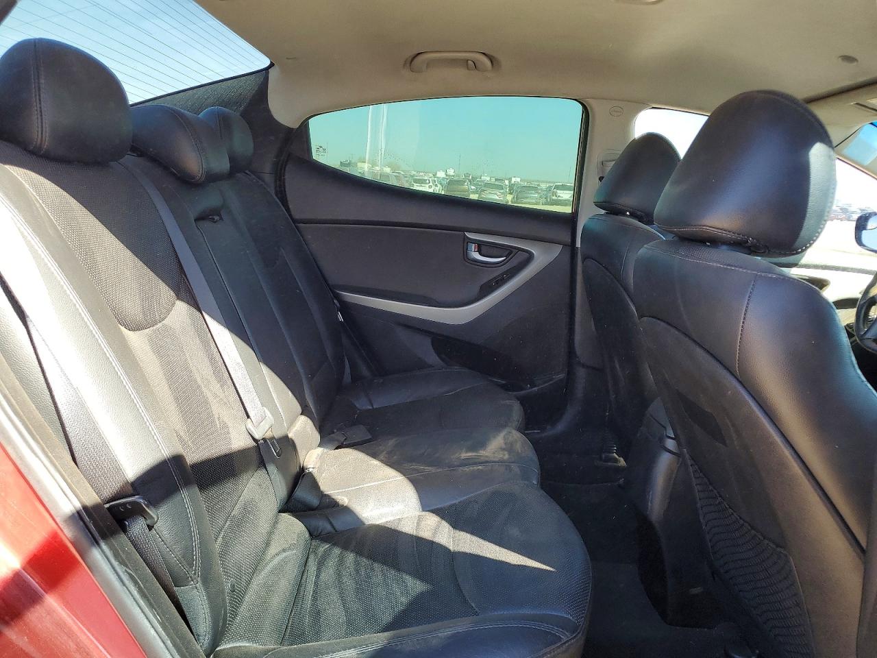 2015 HYUNDAI ELANTRA LIMITED photo 28