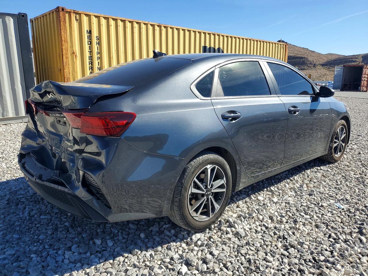 2024 KIA FORTE LXS photo 7