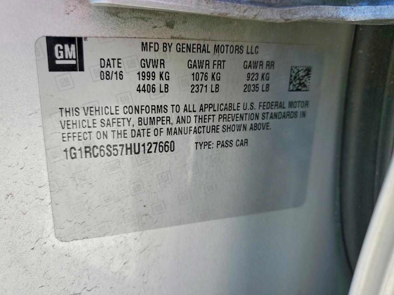 2017 CHEVROLET VOLT LT photo 12