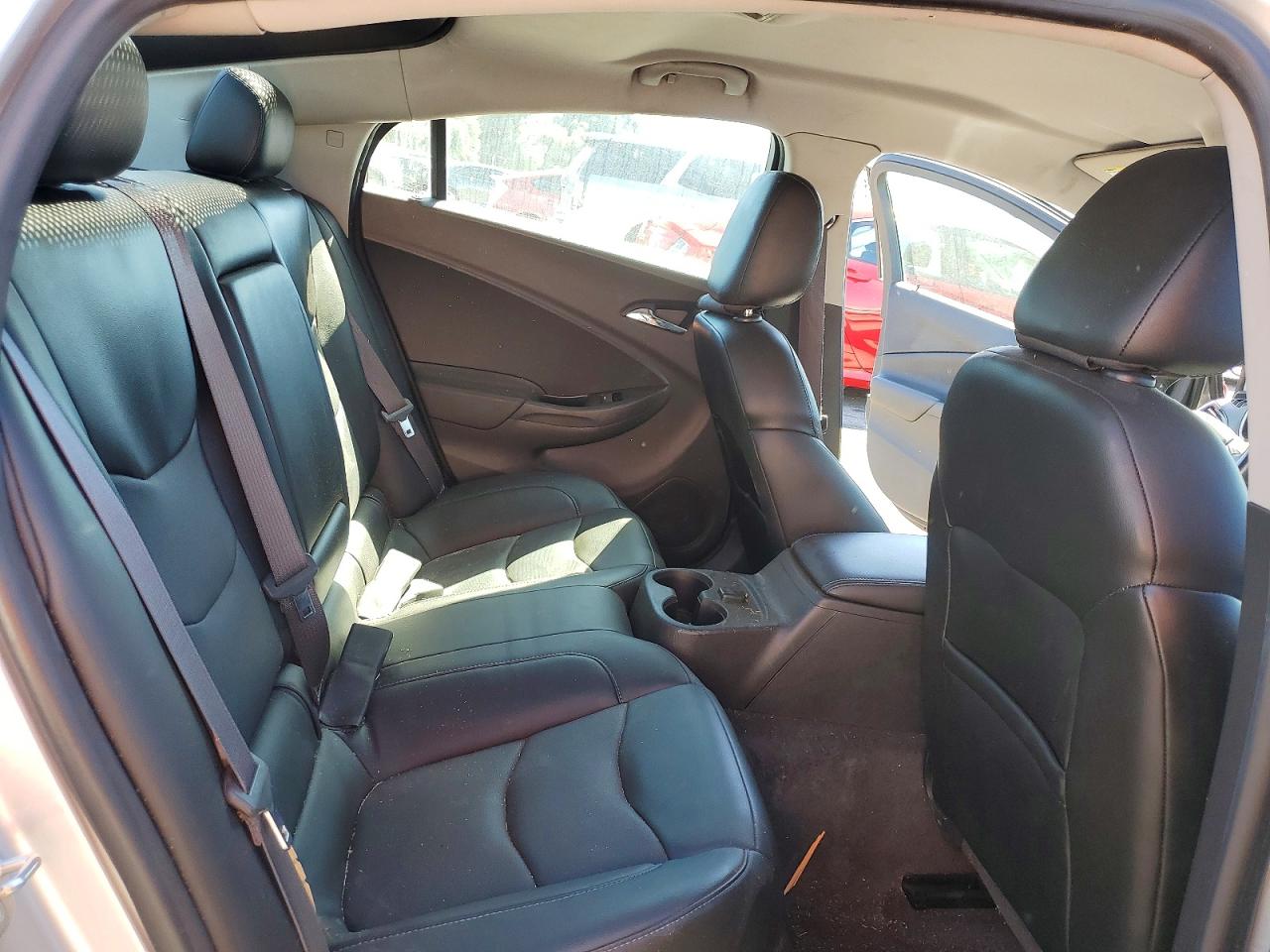 2017 CHEVROLET VOLT LT photo 10