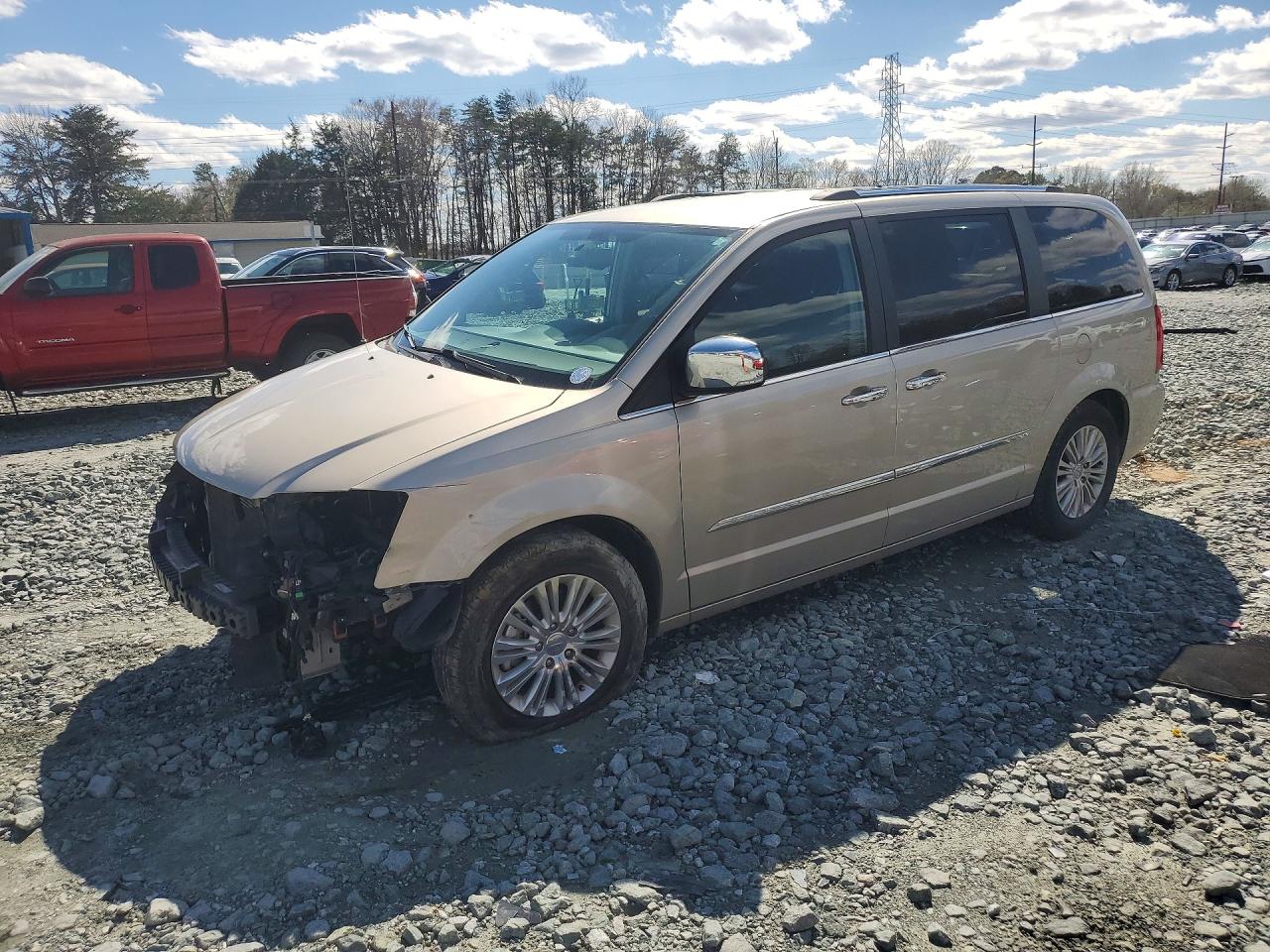 2015 CHRYSLER TOWN & COUNTRY