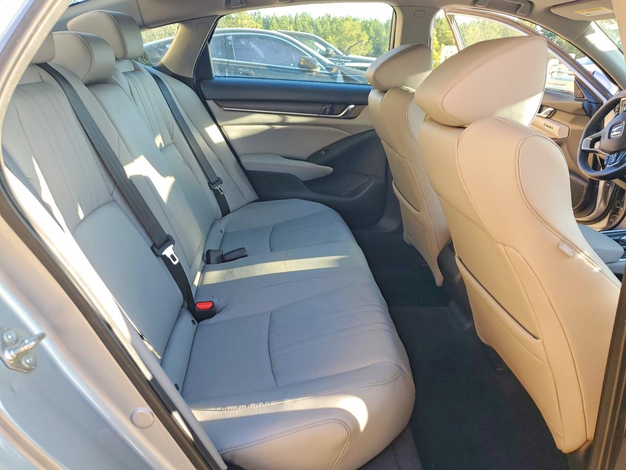 2018 HONDA ACCORD EXL photo 10