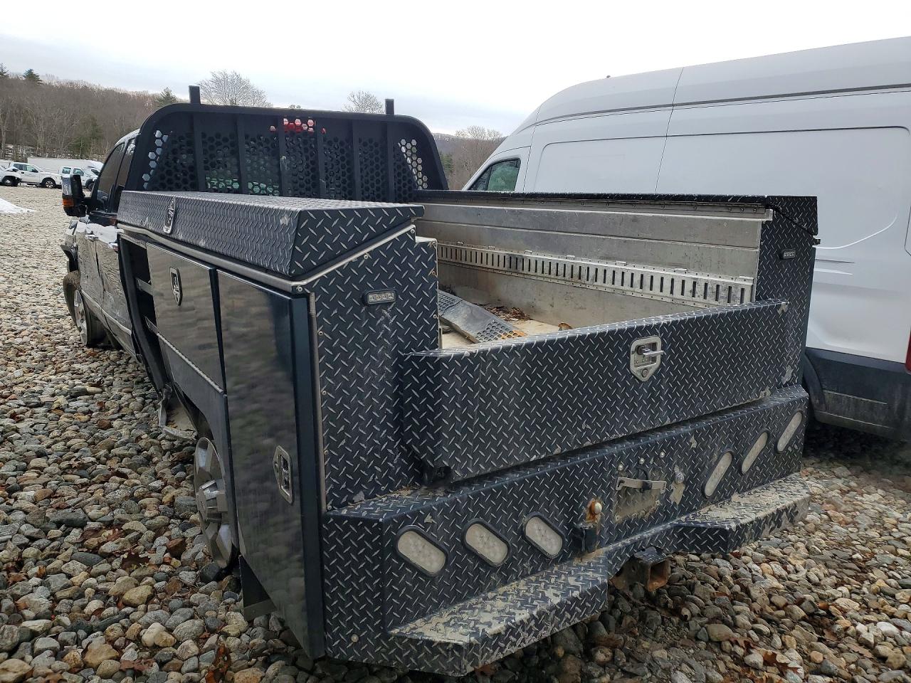 2019 GMC SIERRA HD UTILITY / SERVICE TRUCK photo 3