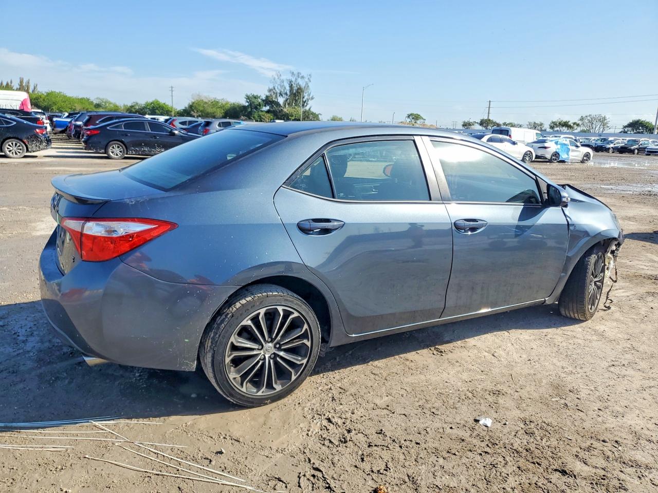 2016 TOYOTA COROLLA S PLUS photo 5