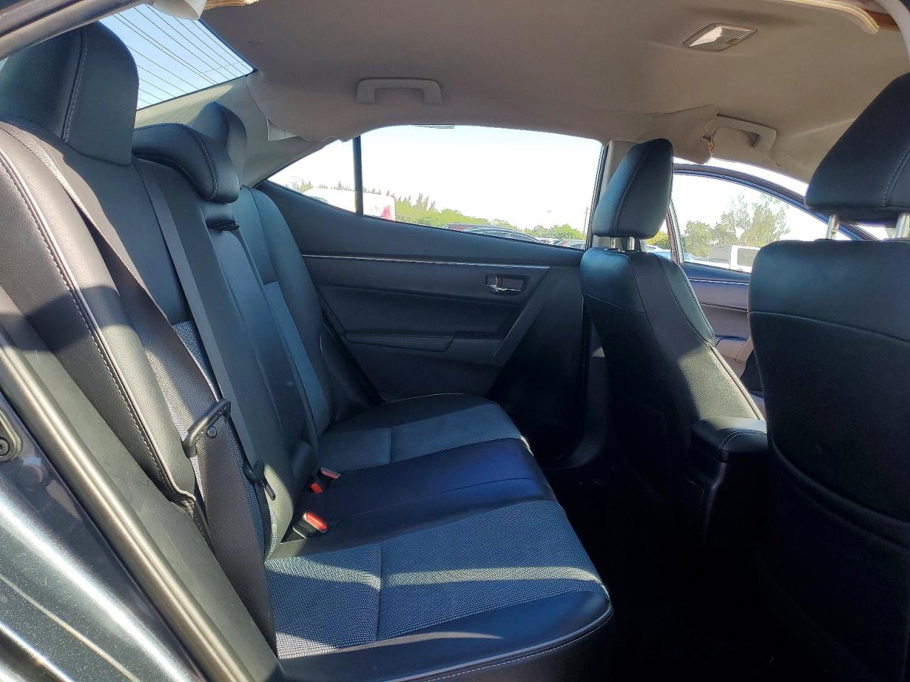 2016 TOYOTA COROLLA S PLUS photo 19