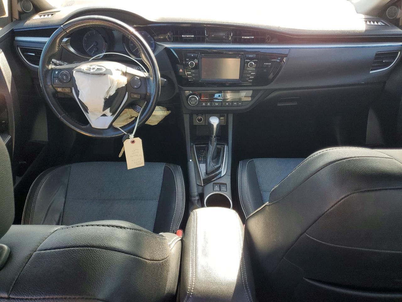 2016 TOYOTA COROLLA S PLUS photo 15