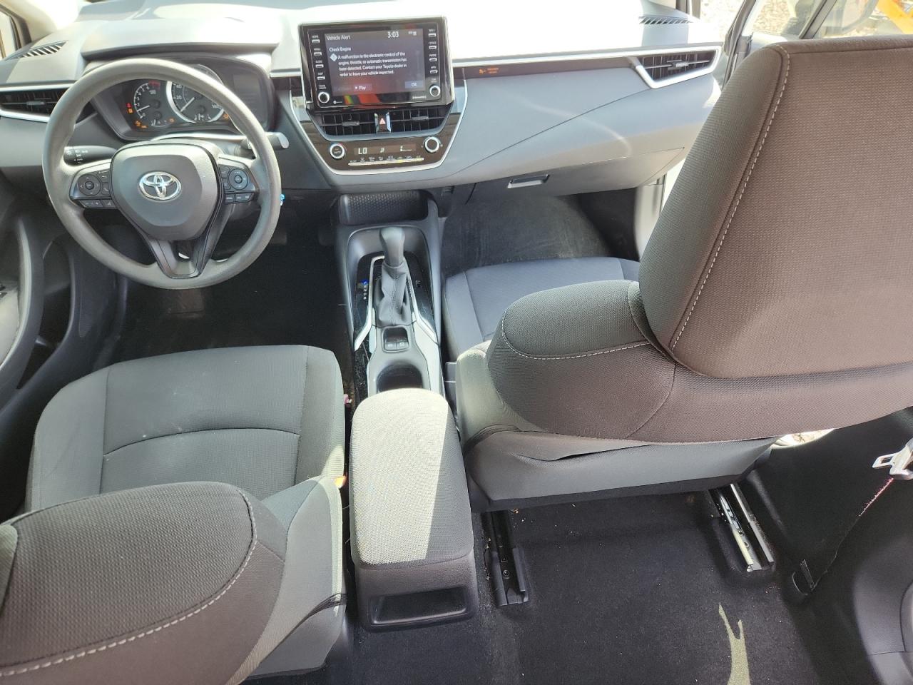 2021 TOYOTA COROLLA LE photo 8