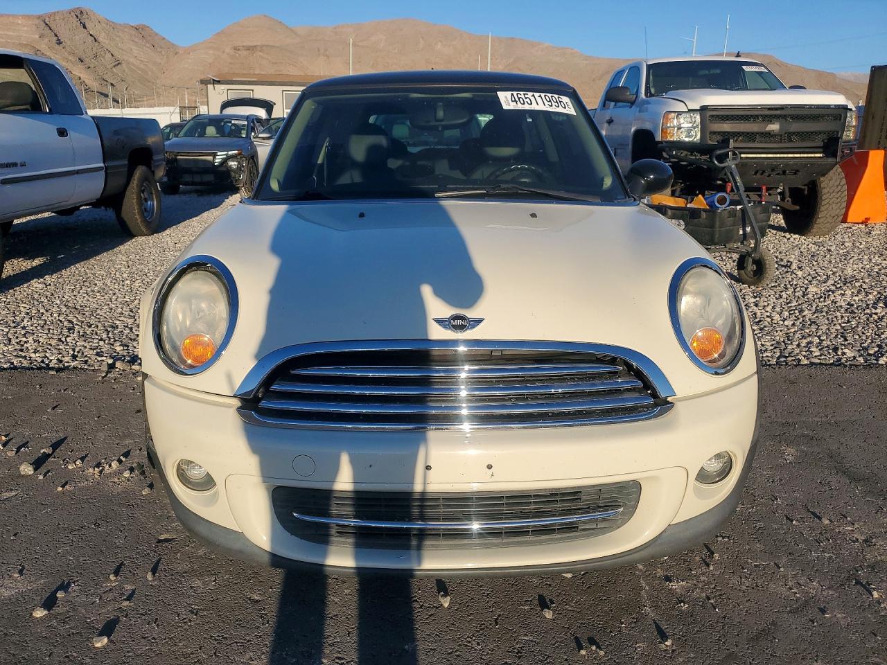 2011 MINI COOPER photo 5
