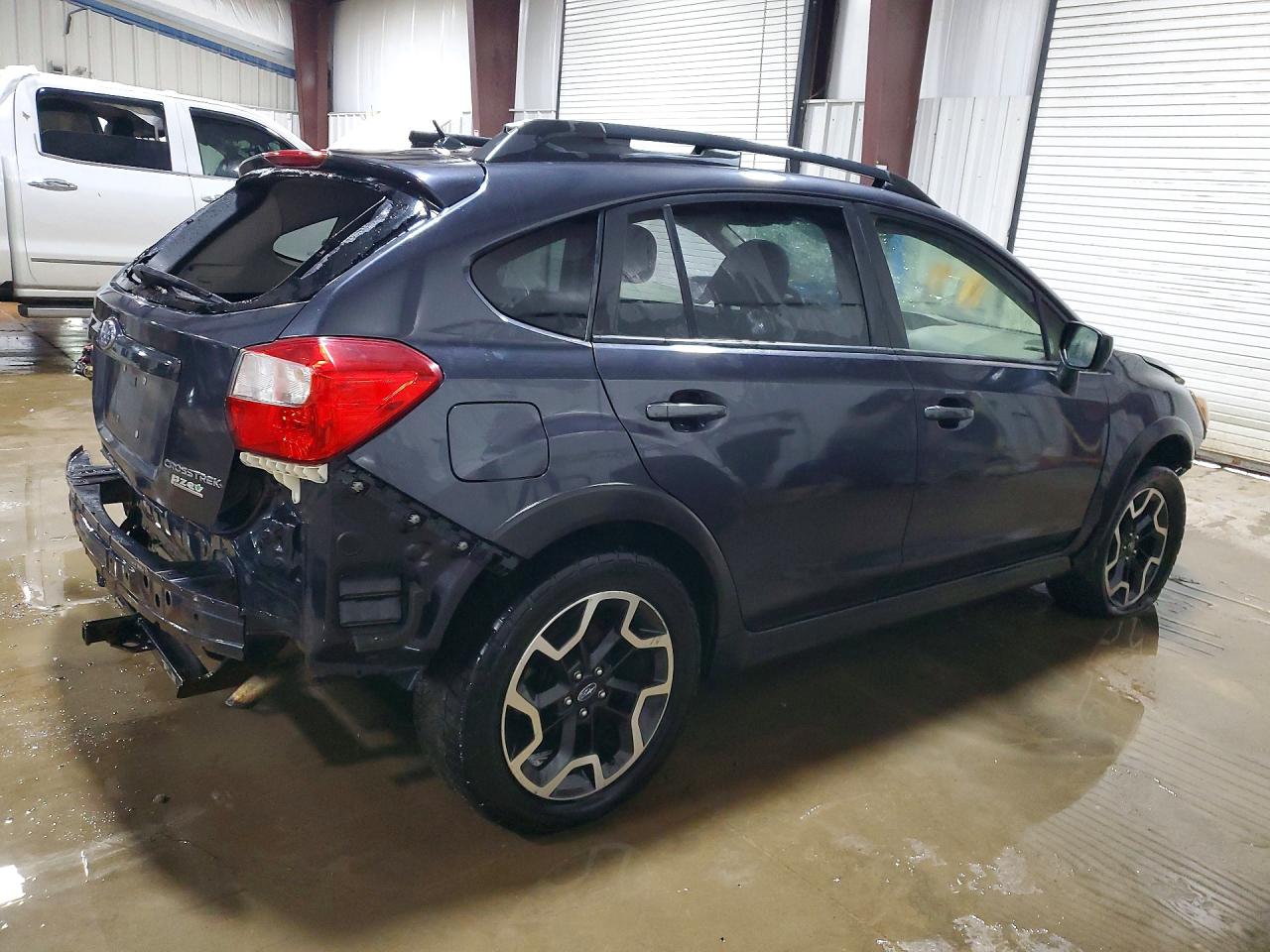 2017 SUBARU CROSSTREK photo 5