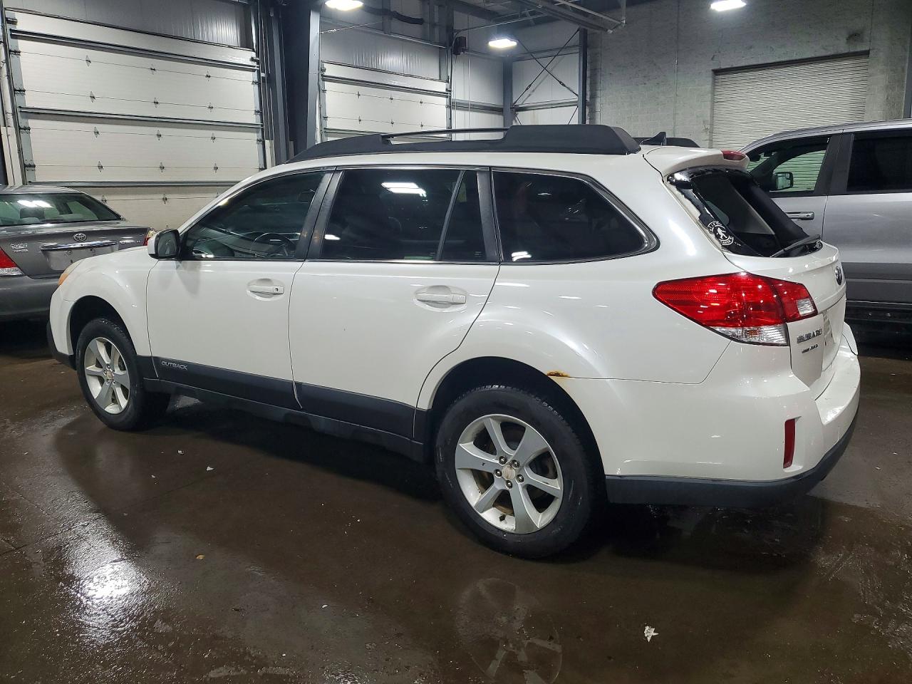 2014 SUBARU OUTBACK 2.5I PREMIUM photo 2