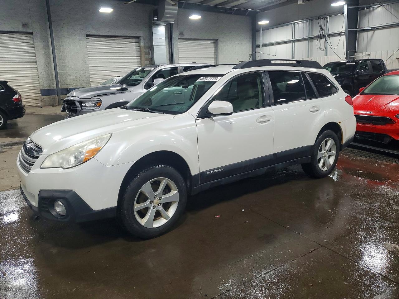2014 SUBARU OUTBACK