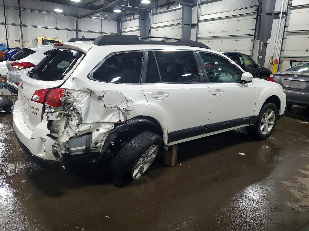 2014 SUBARU OUTBACK 2.5I PREMIUM photo 3