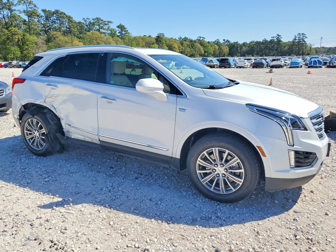 2017 CADILLAC XT5 LUXURY photo 7