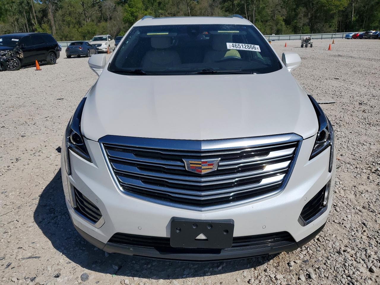 2017 CADILLAC XT5 LUXURY photo 9
