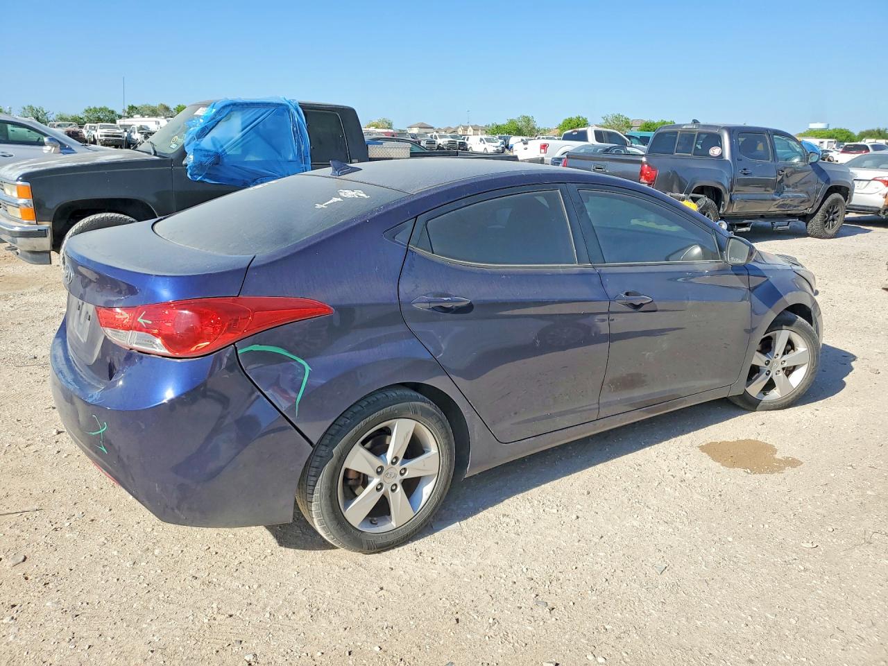 2013 HYUNDAI ELANTRA GLS photo 3