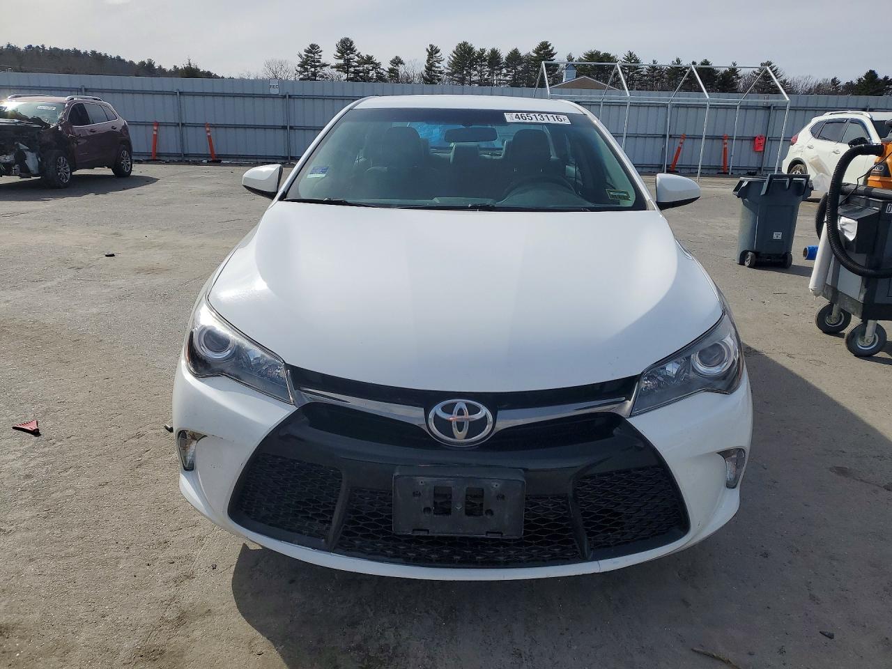 2017 TOYOTA CAMRY photo 13