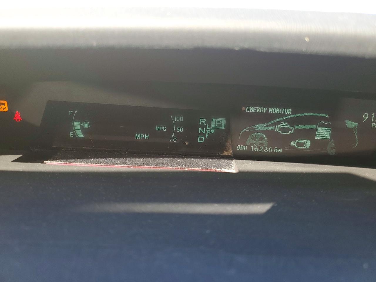 2011 TOYOTA PRIUS THREE photo 9