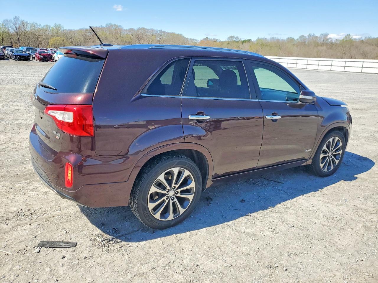 2014 KIA SORENTO photo 7