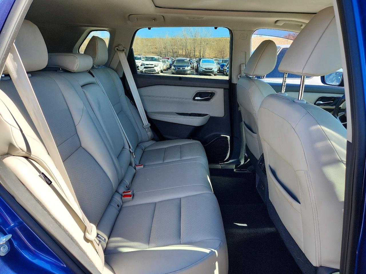 2021 NISSAN ROGUE SV photo 11