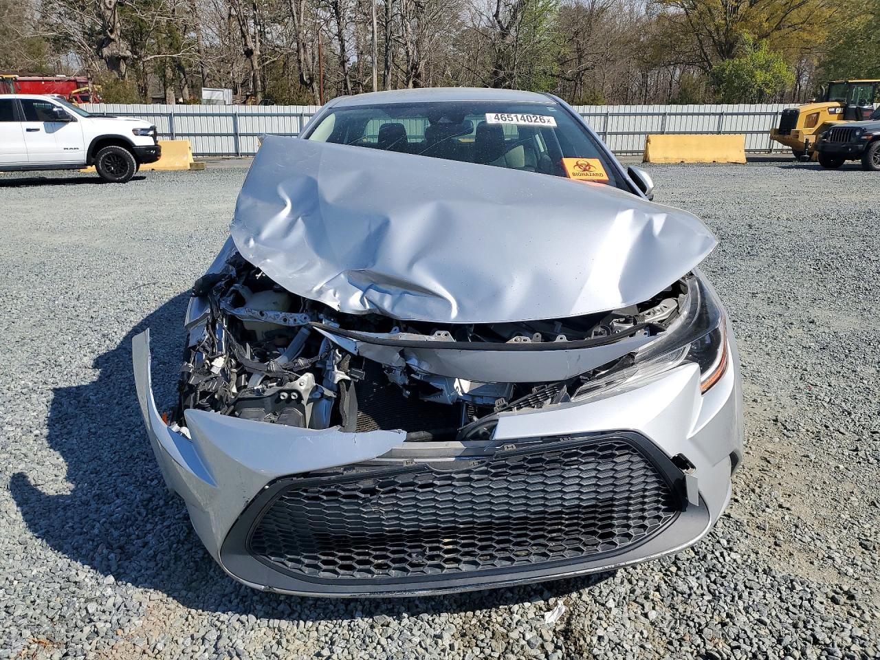 2020 TOYOTA COROLLA LE photo 9