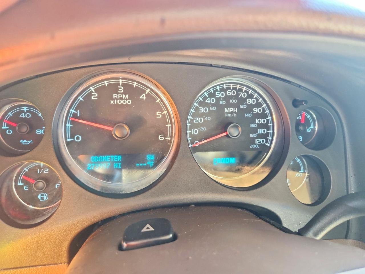 2009 CHEVROLET SUBURBAN C1500 LTZ photo 9