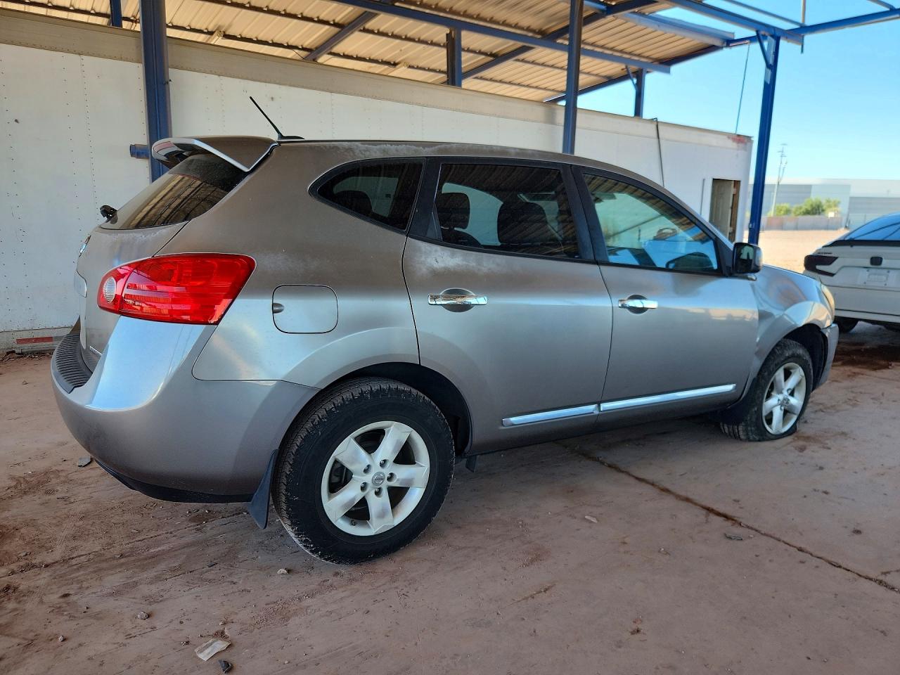2013 NISSAN ROGUE S photo 7