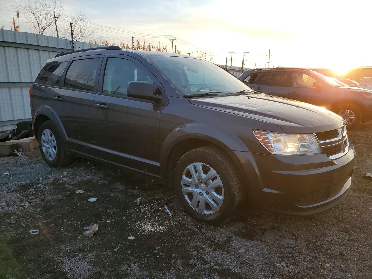 2017 DODGE JOURNEY SE photo 4