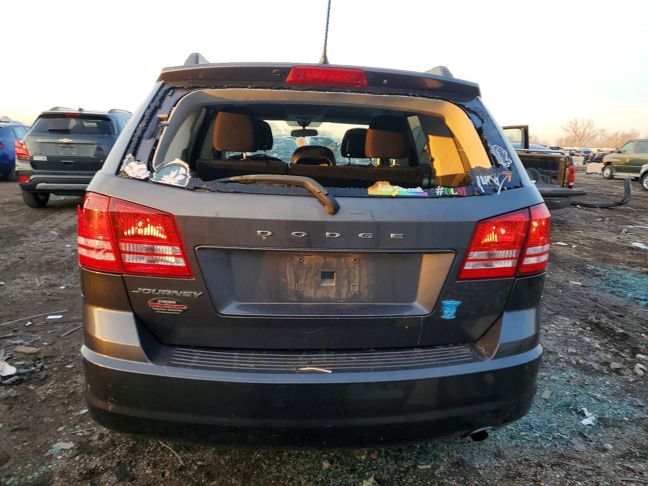 2017 DODGE JOURNEY SE photo 6