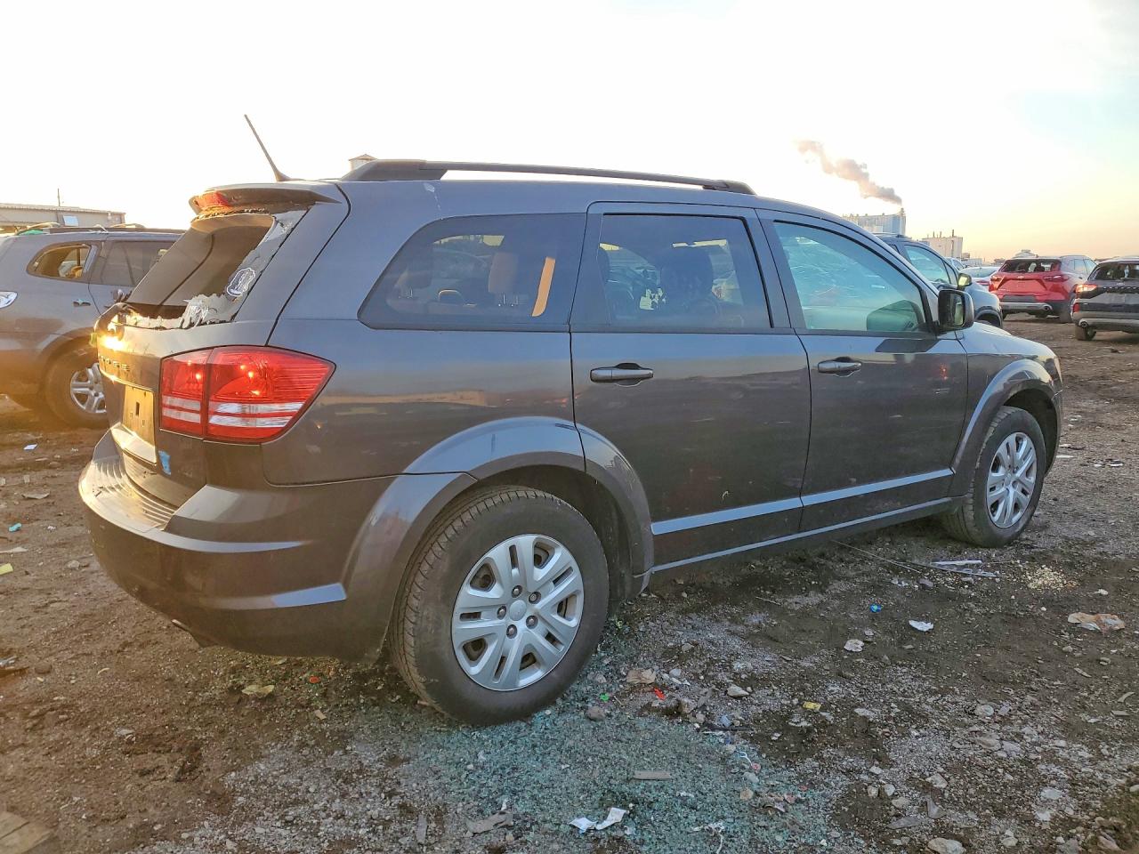 2017 DODGE JOURNEY SE photo 3
