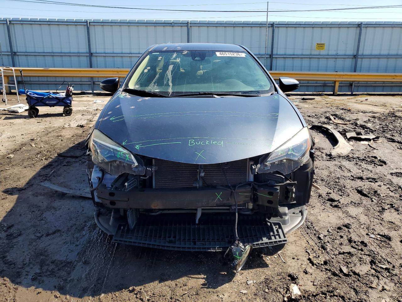 2019 TOYOTA COROLLA LE photo 13