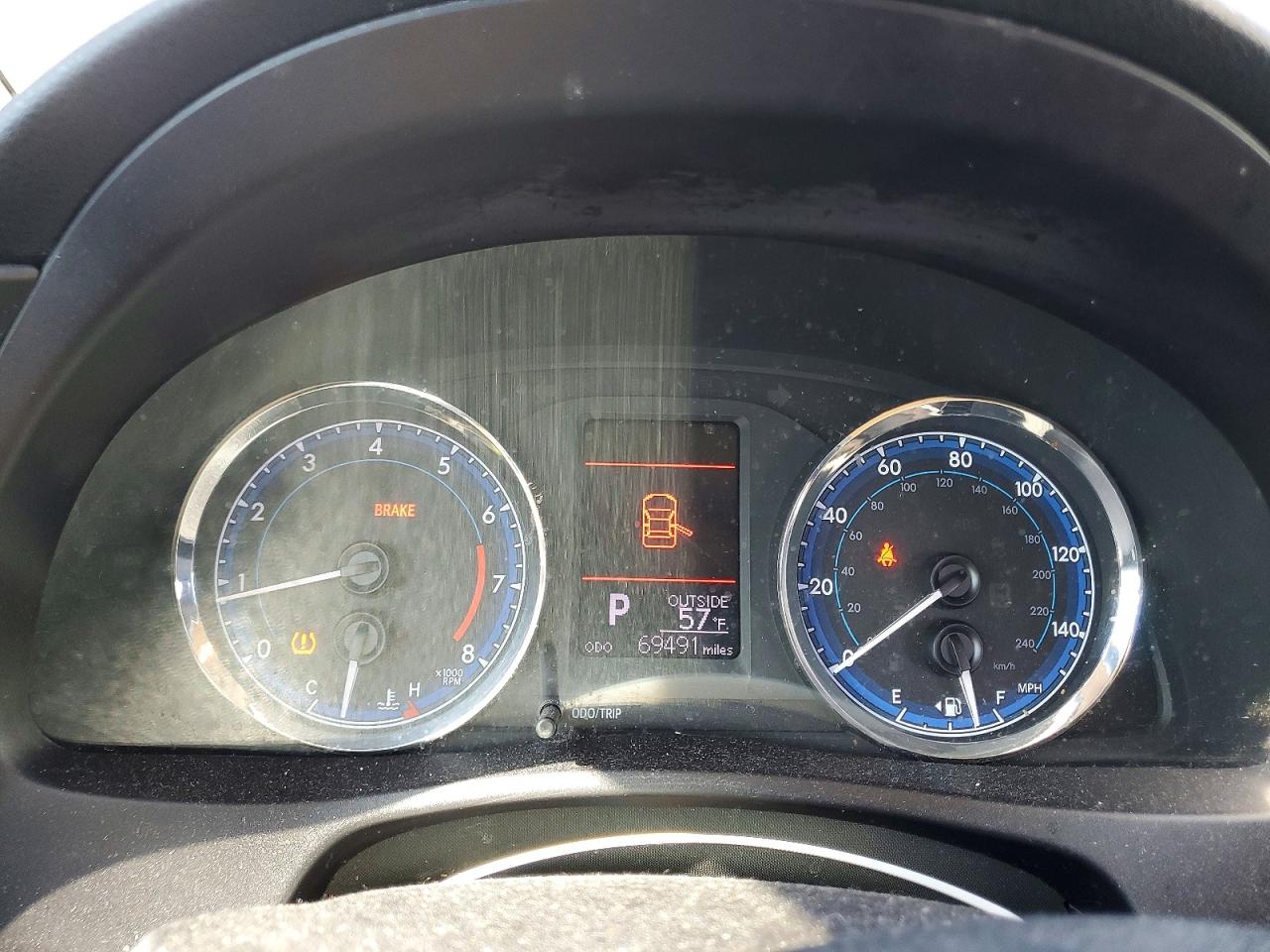 2019 TOYOTA COROLLA LE photo 25