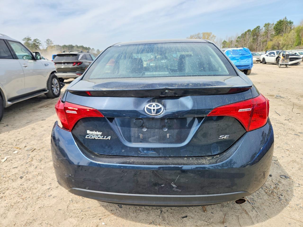 2018 TOYOTA COROLLA SE photo 6