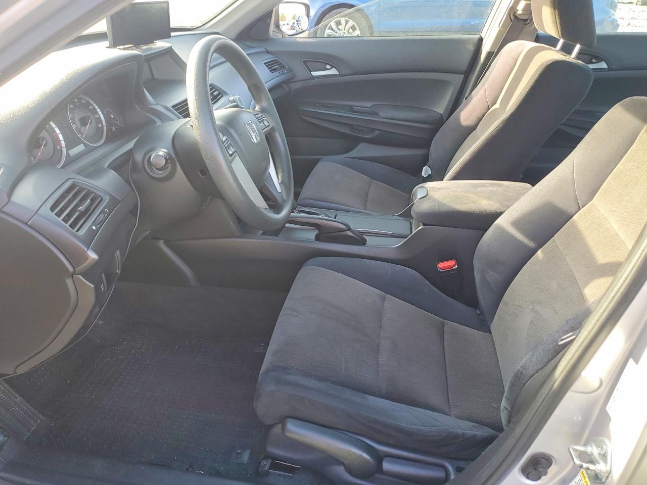 2009 HONDA ACCORD LX photo 19