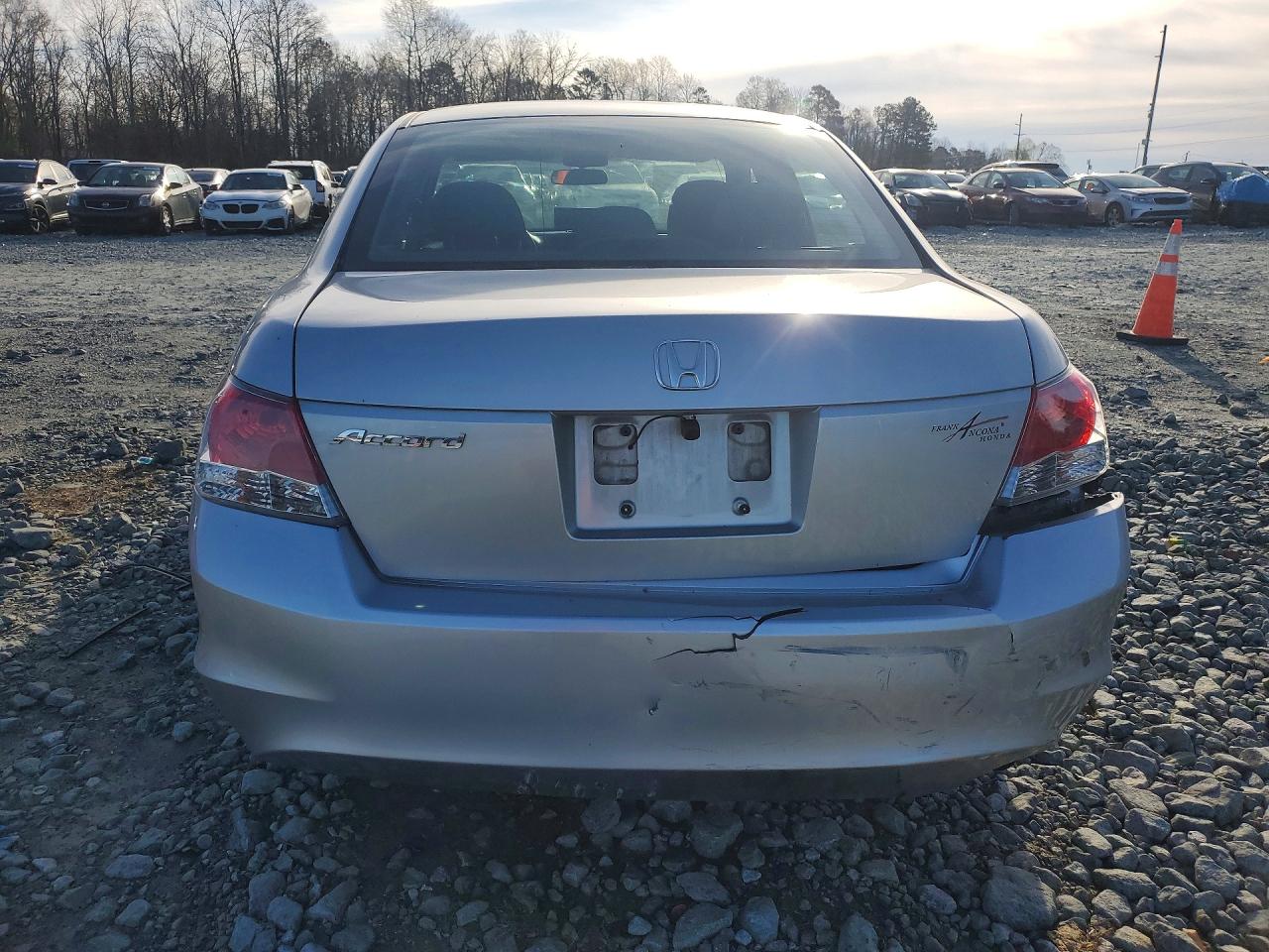 2009 HONDA ACCORD LX photo 16