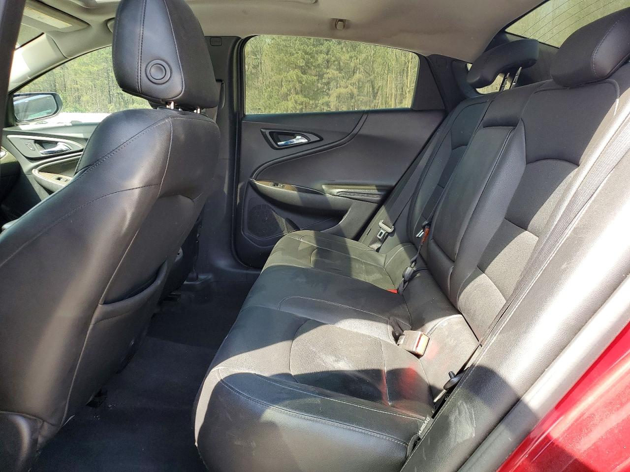 2018 CHEVROLET MALIBU PREMIER photo 19