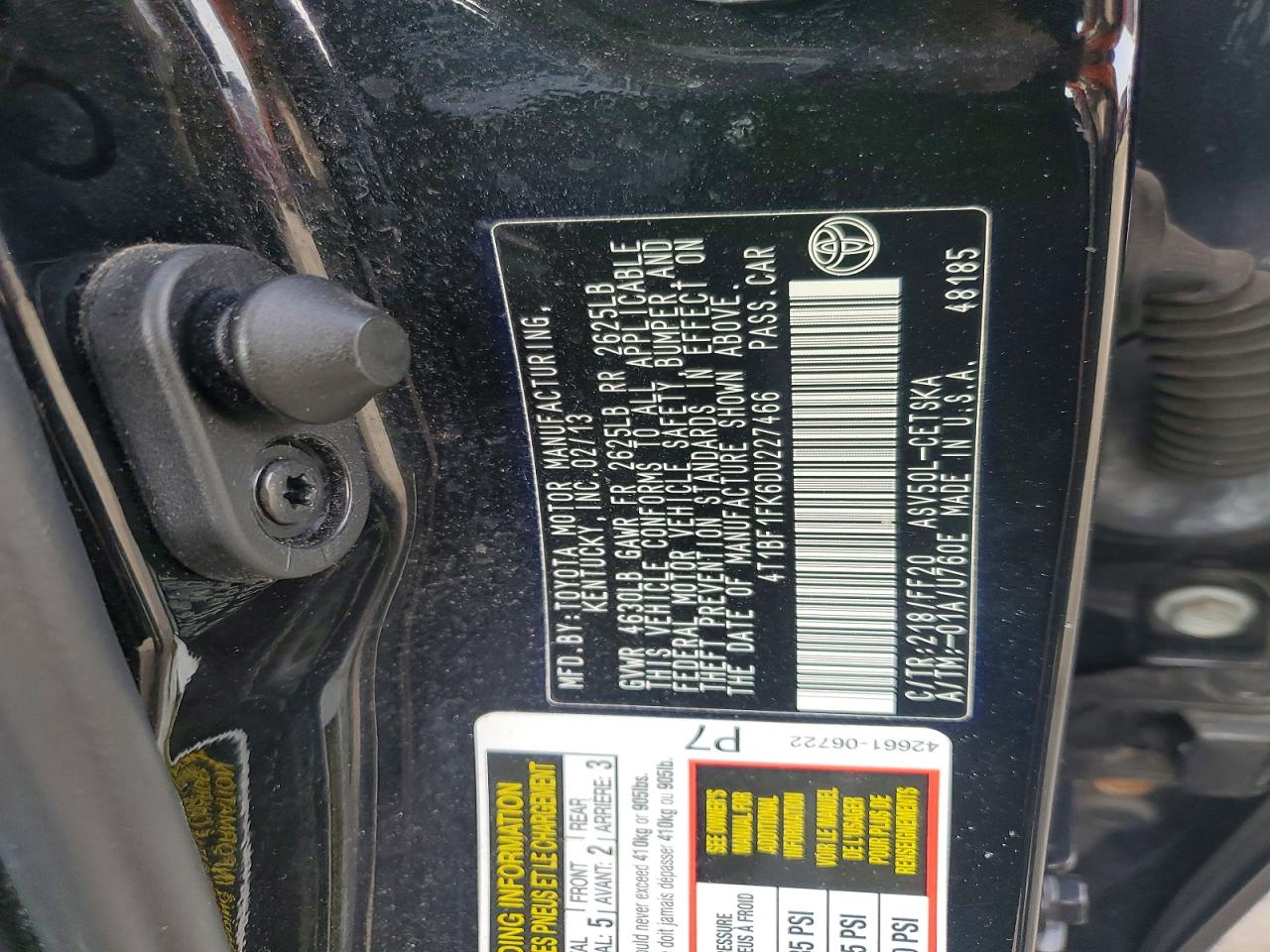 2013 TOYOTA CAMRY SE photo 12