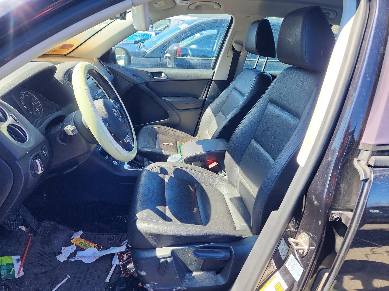 2016 VOLKSWAGEN TIGUAN S photo 7