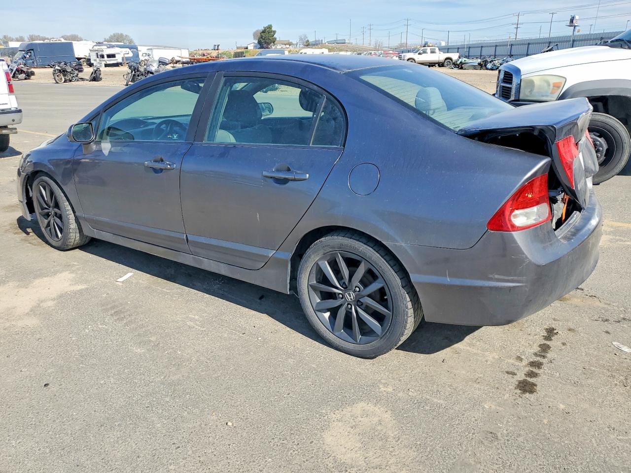 2010 HONDA CIVIC LX photo 4