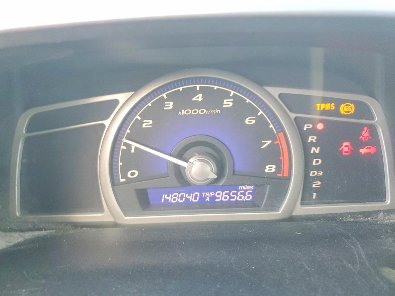 2010 HONDA CIVIC LX photo 25